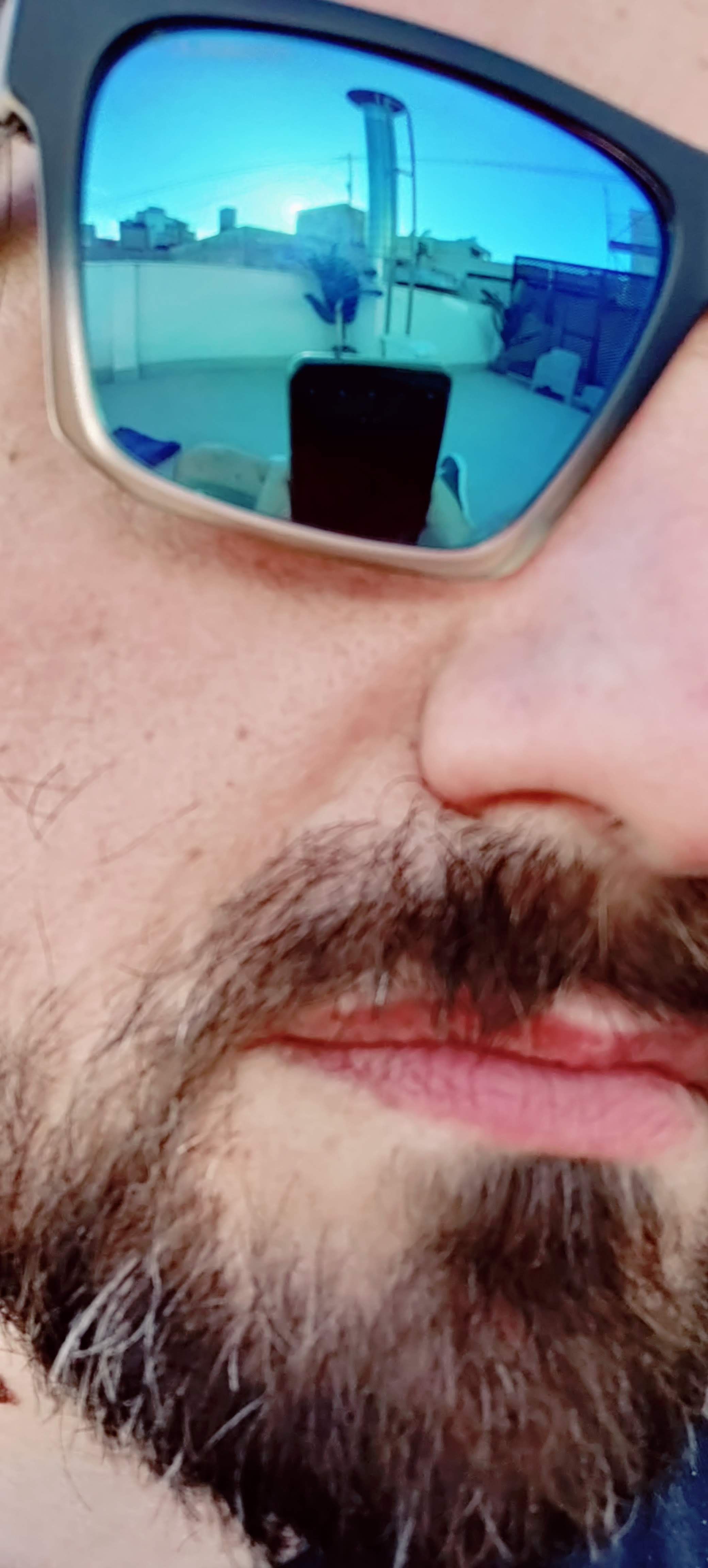 Picture of Paul wearing sunglasses